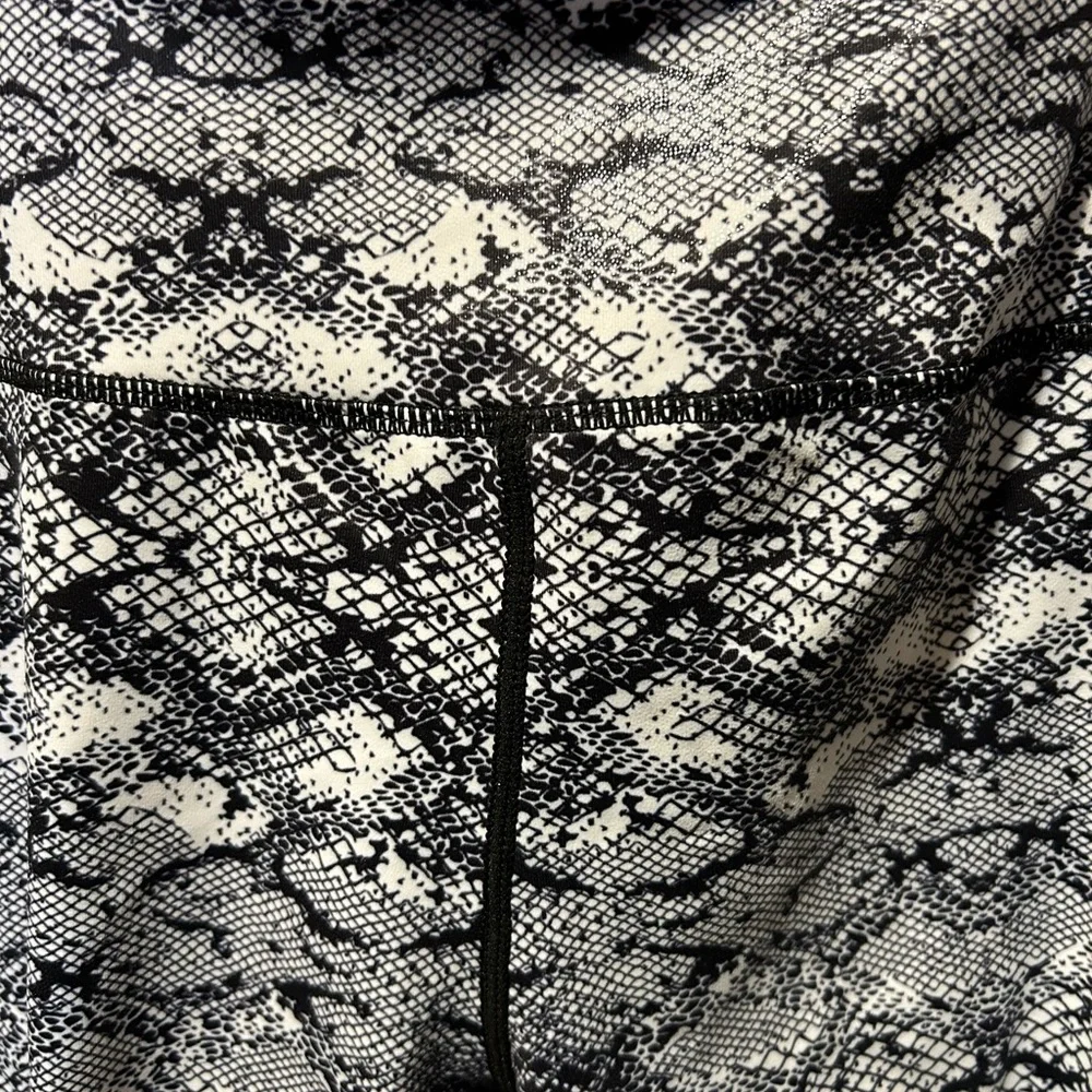 NWOT ZYIA Leggings‎